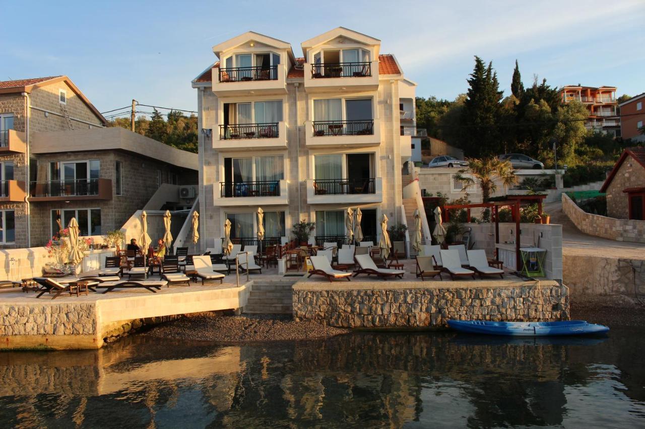 Apartments Harmonia Tivat Exteriér fotografie