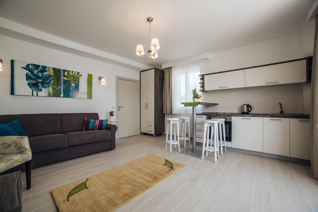 Apartments Harmonia Tivat Exteriér fotografie
