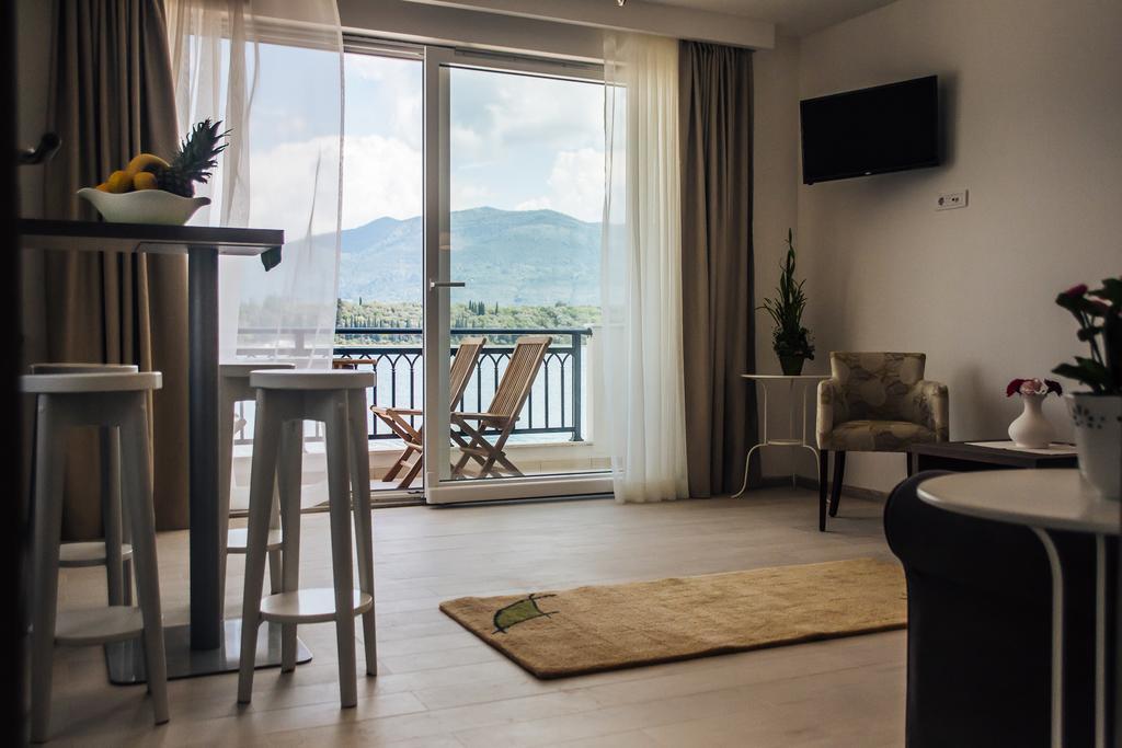 Apartments Harmonia Tivat Exteriér fotografie